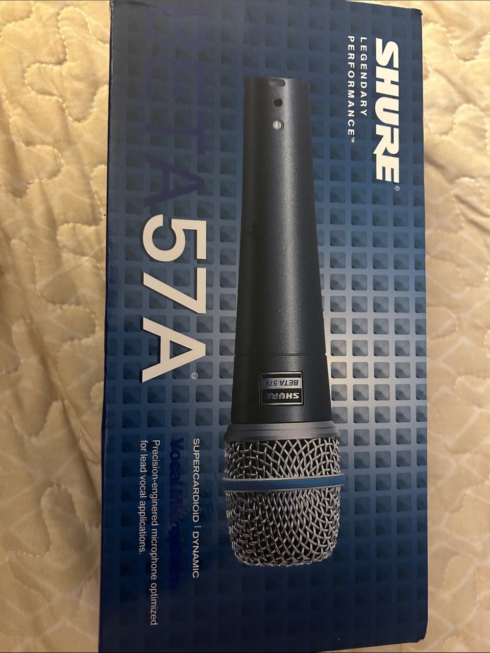 Shure A57A Black and Silver Supercardioid Dynamic Microphone (Box Art)